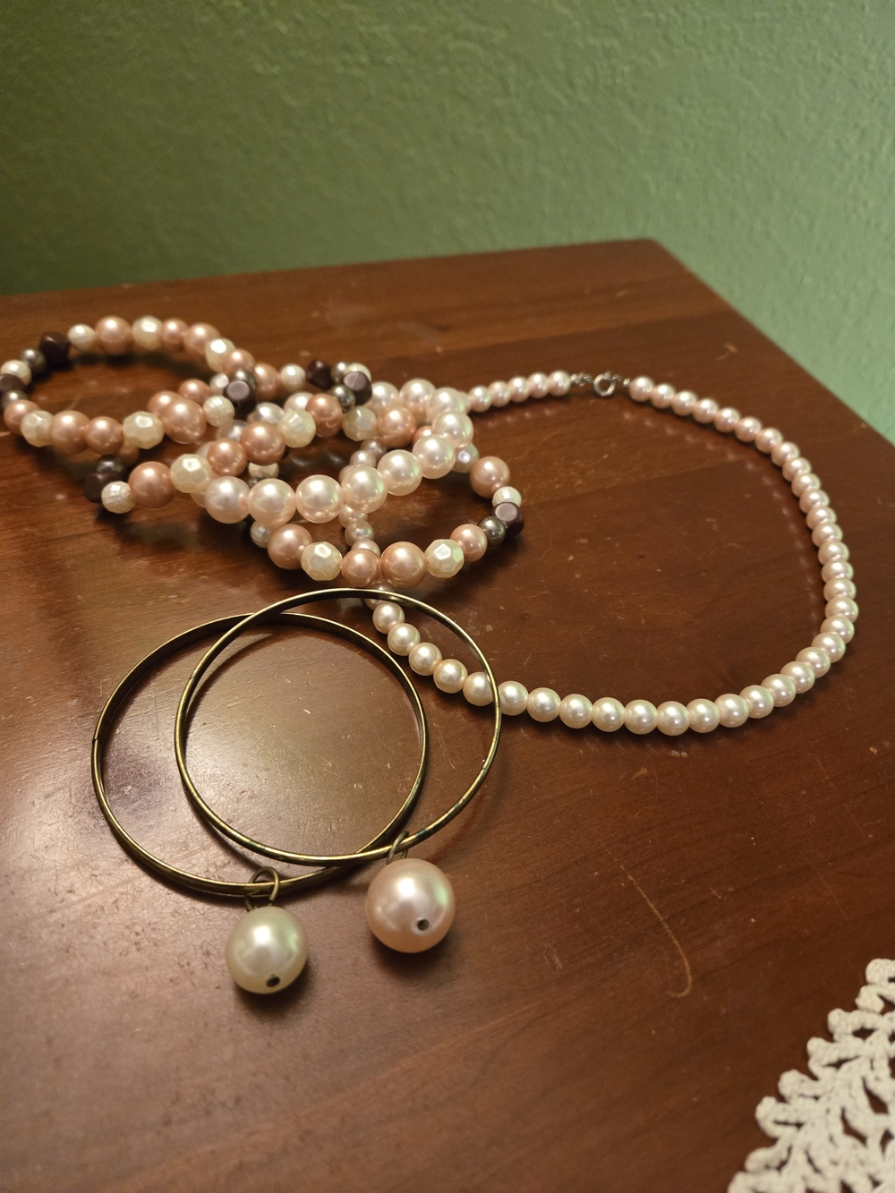 Classic Pink Pearl Necklace & Hoop Bracelet Set